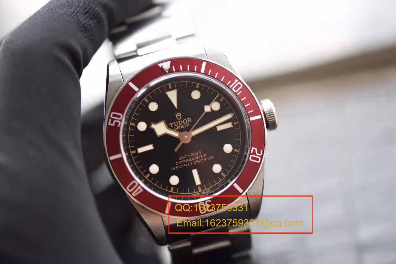  Video analysis TUDOR Tudor 碧湾系列79220R 不锈钢 watchband   wrist watch (小红花)一比一高仿手表【ZF Tudor 小红花】 / DT009MM