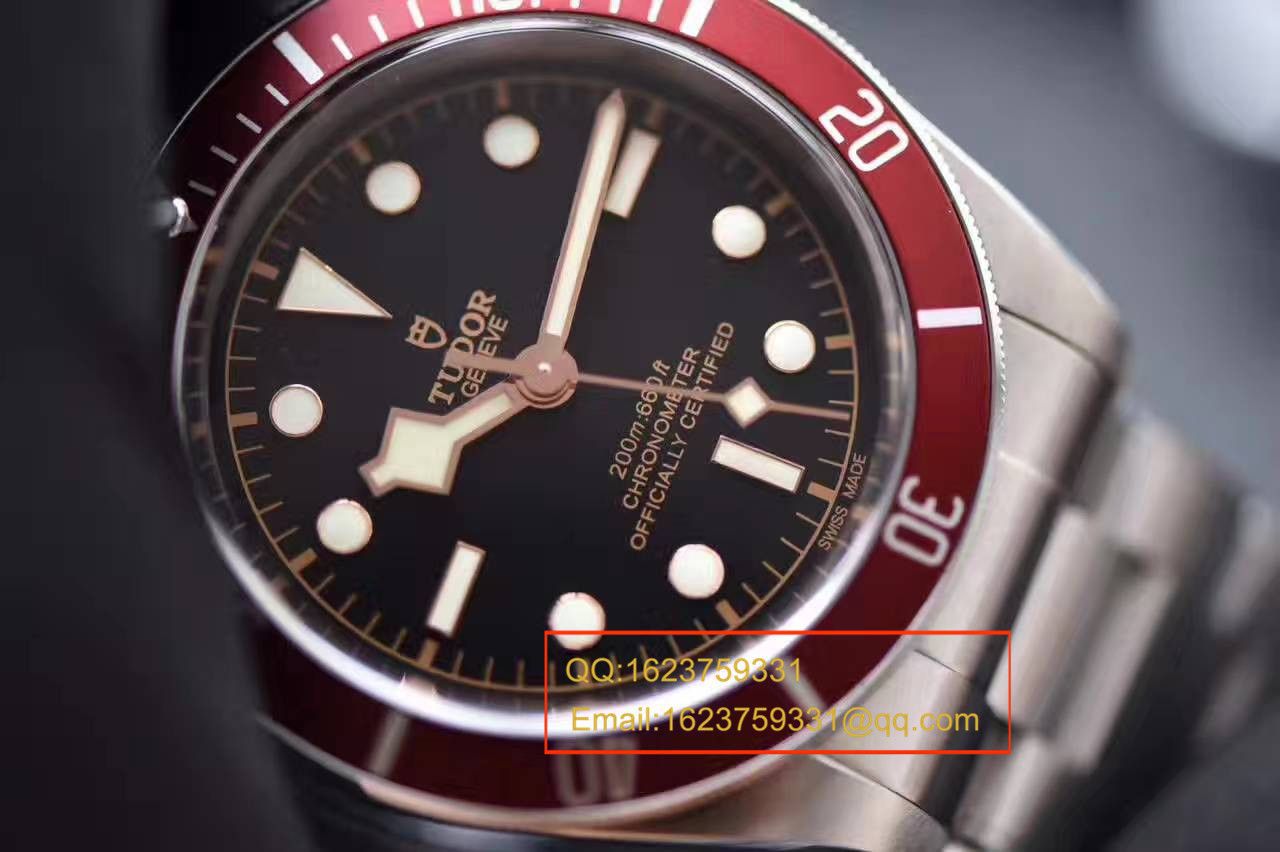  Video analysis TUDOR Tudor 碧湾系列79220R 不锈钢 watchband   wrist watch (小红花)一比一高仿手表【ZF Tudor 小红花】 / DT009MM