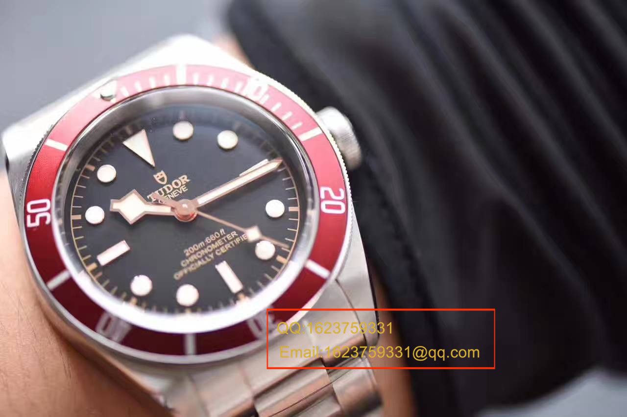  Video analysis TUDOR Tudor 碧湾系列79220R 不锈钢 watchband   wrist watch (小红花)一比一高仿手表【ZF Tudor 小红花】 / DT009MM
