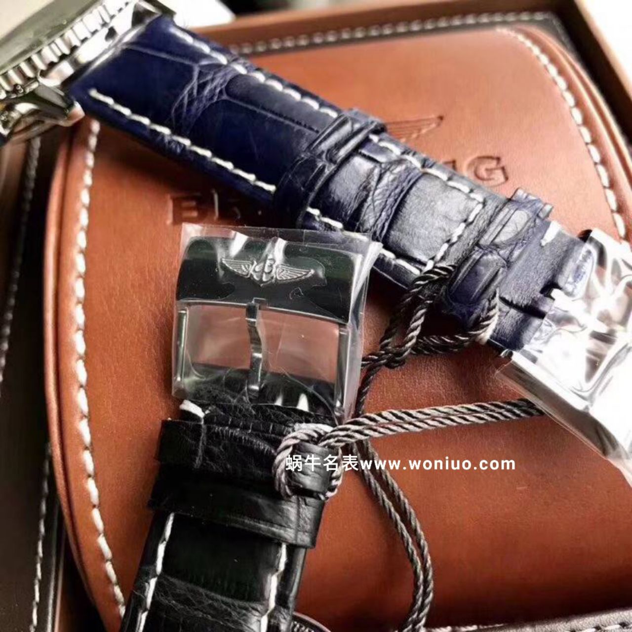  Video analysis 渠道原单货Breitling Breitling 航空计时1系列A1332412|C942|451A wrist watch 【 Breitling 航空计时，老毒物】 / BL083AMM
