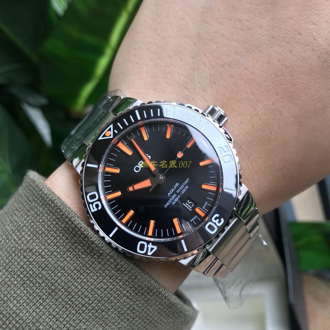 【渠道原单硬货】豪利时潜水系列01 733 7730 4159-07 8 24 05PEB wrist watch  / OB003