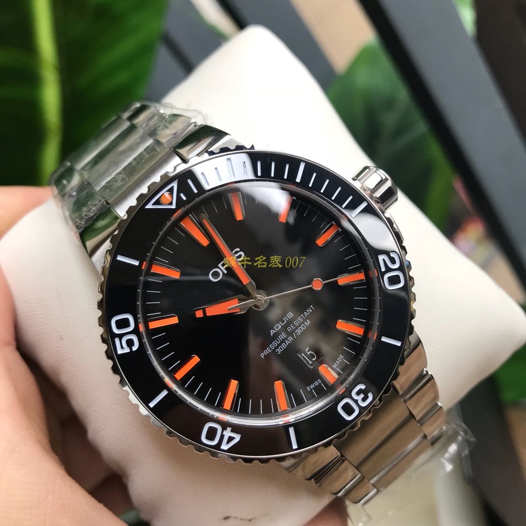 【渠道原单硬货】豪利时潜水系列01 733 7730 4159-07 8 24 05PEB wrist watch  / OB003