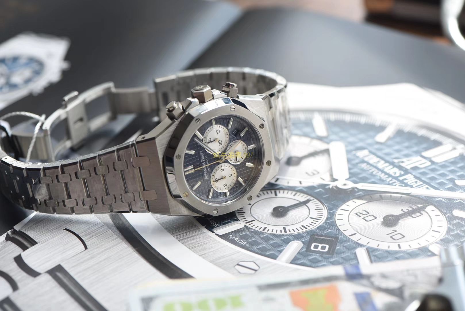  Video analysis Audemars Piguet 皇家橡树系列26331ST.OO.1220ST.01 wrist watch 一比一高仿手表【OM Factory 皇家橡树计时】 / AP158