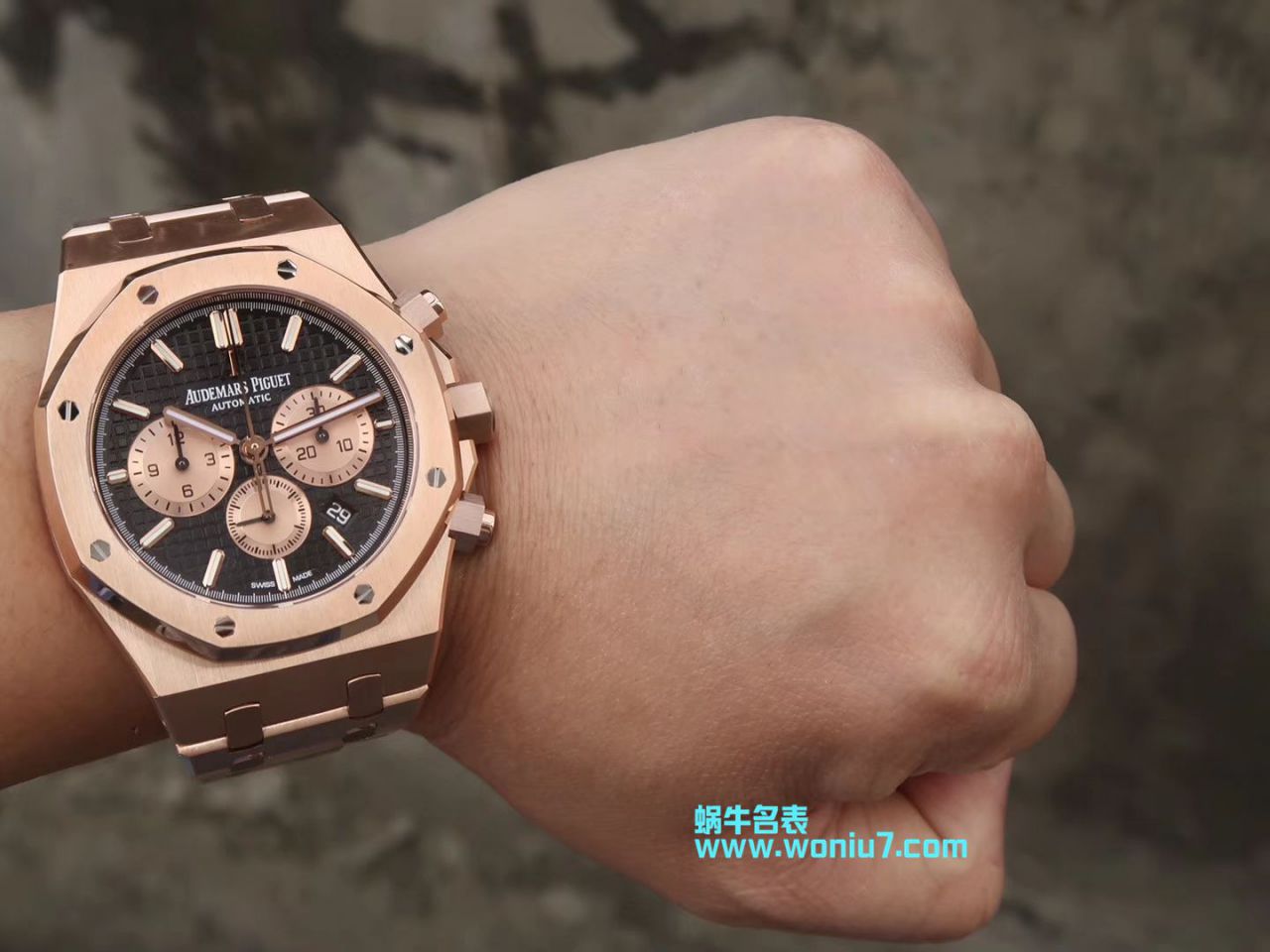  Video analysis Audemars Piguet 皇家橡树系列26331ST.OO.1220ST.01 wrist watch 一比一高仿手表【OM Factory 皇家橡树计时】 / AP158