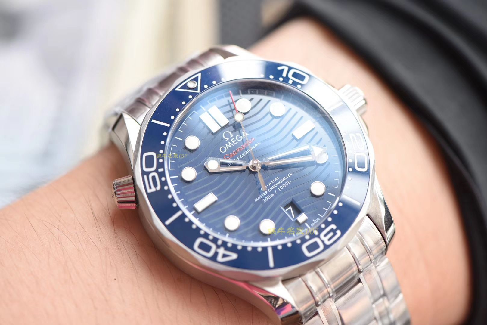 【 Video analysis 】VS Factory 一比一复刻OMEGA Seamaster 系列210.30.42.20.06.001高仿 wrist watch VS Factory 新 Seamaster 300M（007代言广告款） / M359