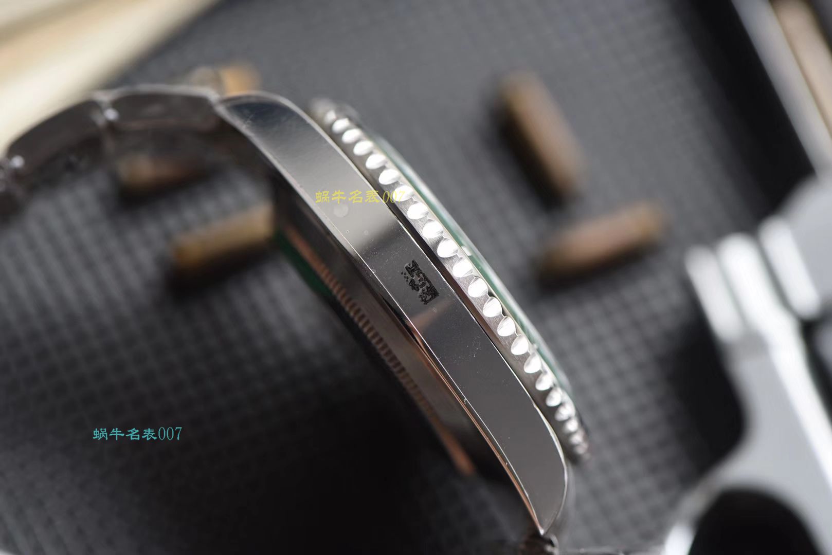 【AR一比一超A高仿 Rolex  Submariner 手表】 Rolex  Submariner 型系列116610LV-97200 绿盘 wrist watch  / R318