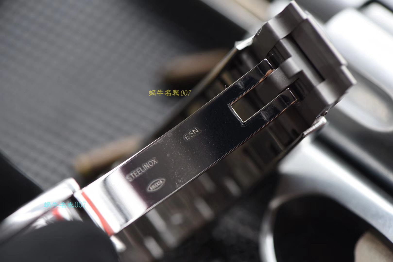 【AR一比一超A高仿 Rolex  Submariner 手表】 Rolex  Submariner 型系列116610LV-97200 绿盘 wrist watch  / R318
