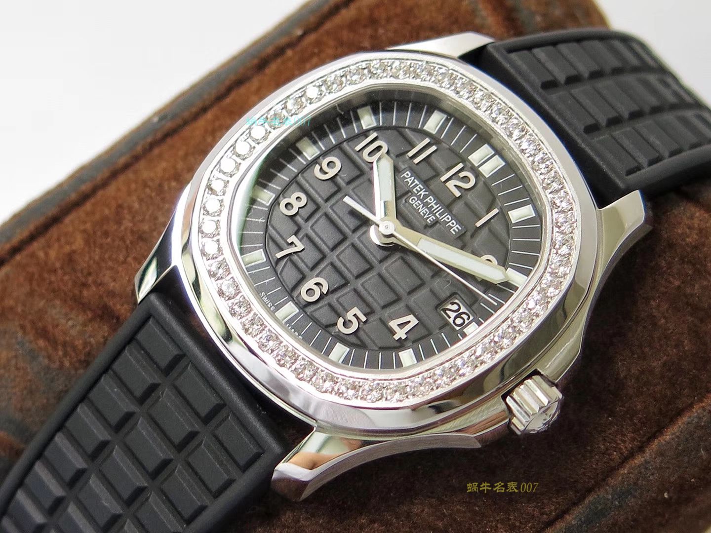 【PPF一比一超A高仿手表】 PATEK PHILIPPE AQUANAUT系列5067A-001 不锈钢 wrist watch  Nautilus 女装 / BD262