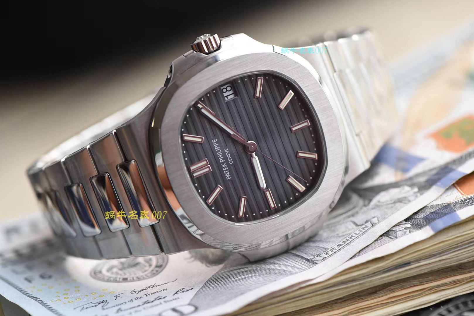 【PPF超级PATEK PHILIPPE Nautilus 重磅来袭！“灰蓝”】 PATEK PHILIPPE 运动优雅 top 复刻高仿5711/1A 010 不锈钢 wrist watch (高仿 Nautilus )2019年钢表王座的开年重器 / BD267