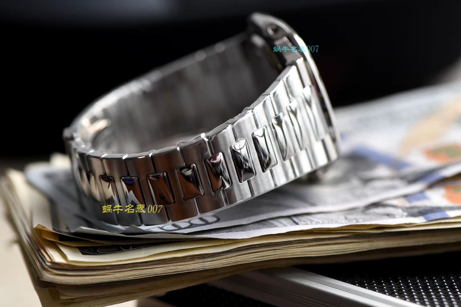 【PPF超级PATEK PHILIPPE Nautilus 重磅来袭！“灰蓝”】 PATEK PHILIPPE 运动优雅 top 复刻高仿5711/1A 010 不锈钢 wrist watch (高仿 Nautilus )2019年钢表王座的开年重器 / BD267