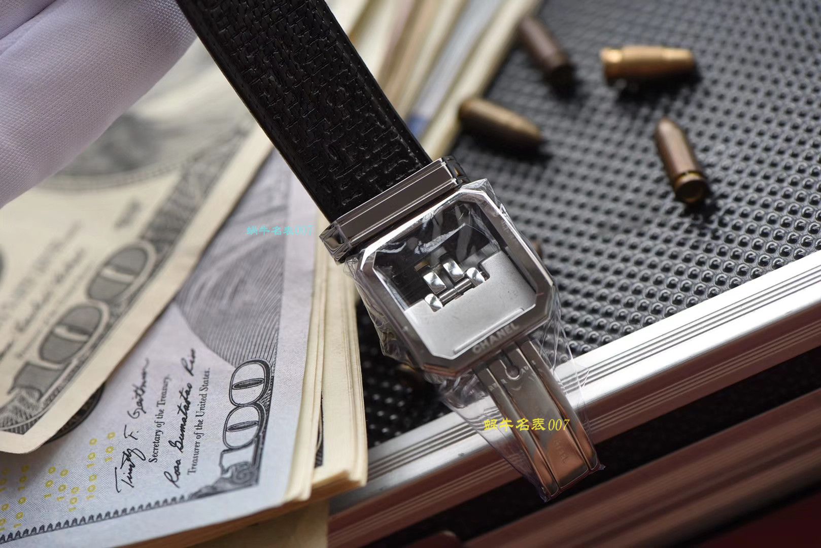 【复刻手表哪家好】香奈儿BOY · FRIEND系列BOY∙FRIEND TWEED女士 wrist watch TWEED斜纹软呢钢带多色可选 / X51