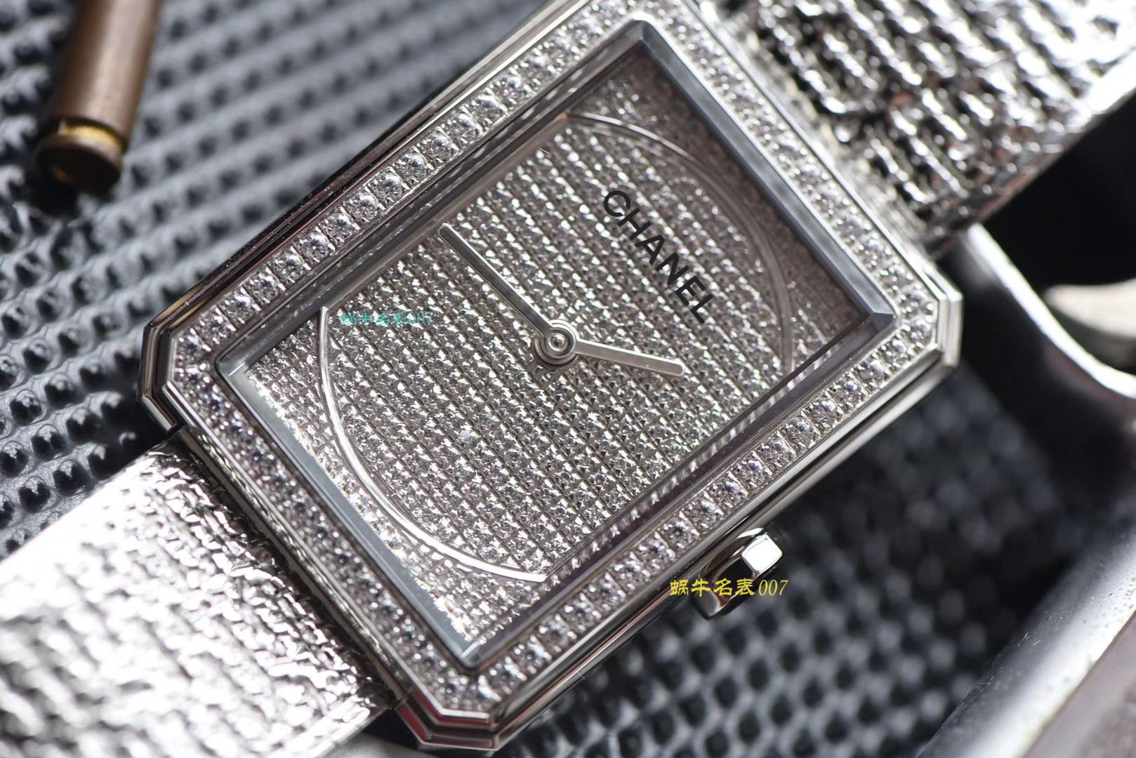【复刻手表哪家好】香奈儿BOY · FRIEND系列BOY∙FRIEND TWEED女士 wrist watch TWEED斜纹软呢钢带多色可选 / X51