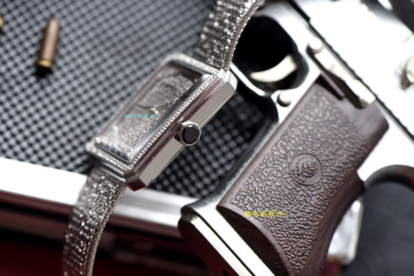 【复刻手表哪家好】香奈儿BOY · FRIEND系列BOY∙FRIEND TWEED女士 wrist watch TWEED斜纹软呢钢带多色可选 / X51