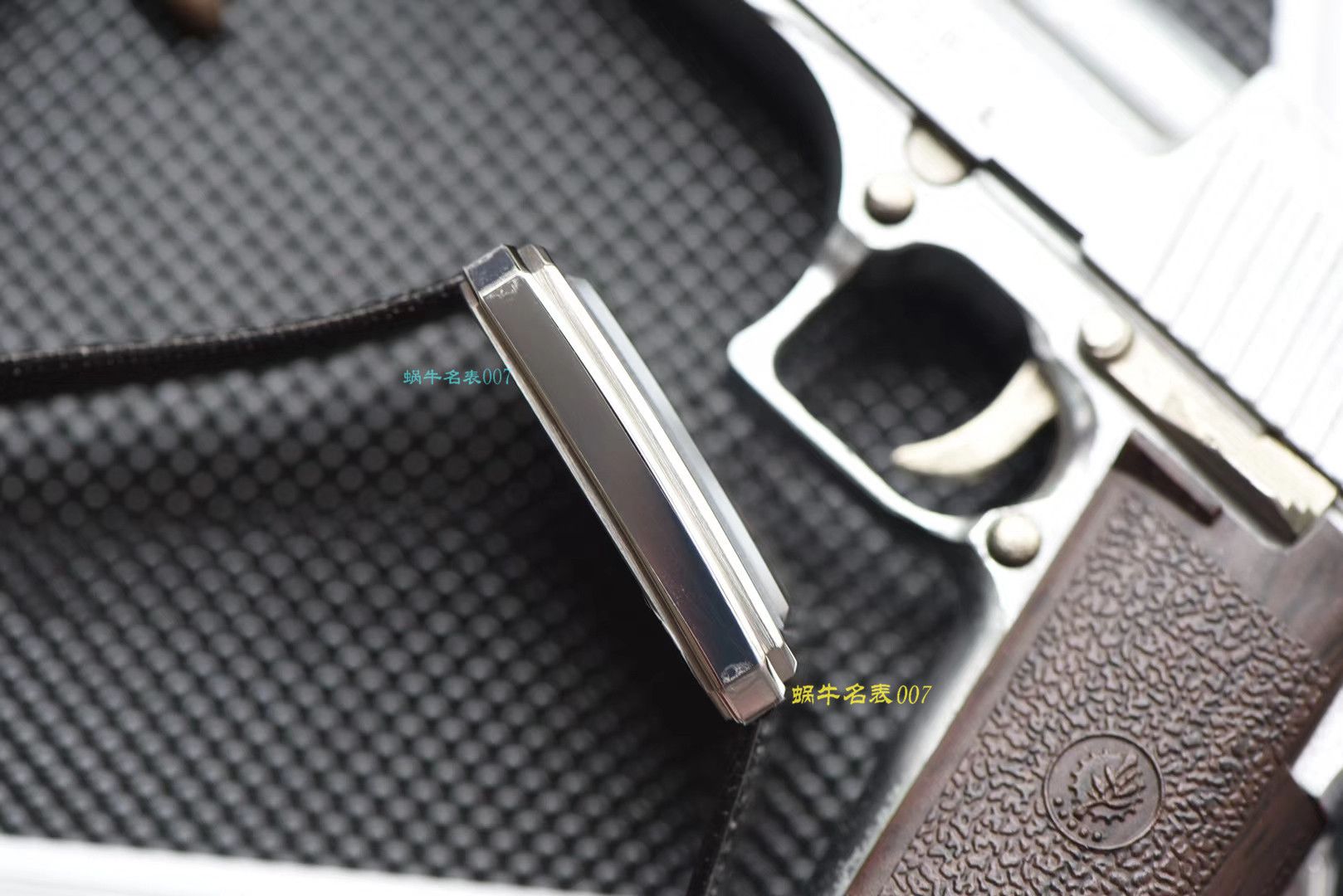 【复刻手表哪家好】香奈儿BOY · FRIEND系列BOY∙FRIEND TWEED女士 wrist watch TWEED斜纹软呢钢带多色可选 / X51