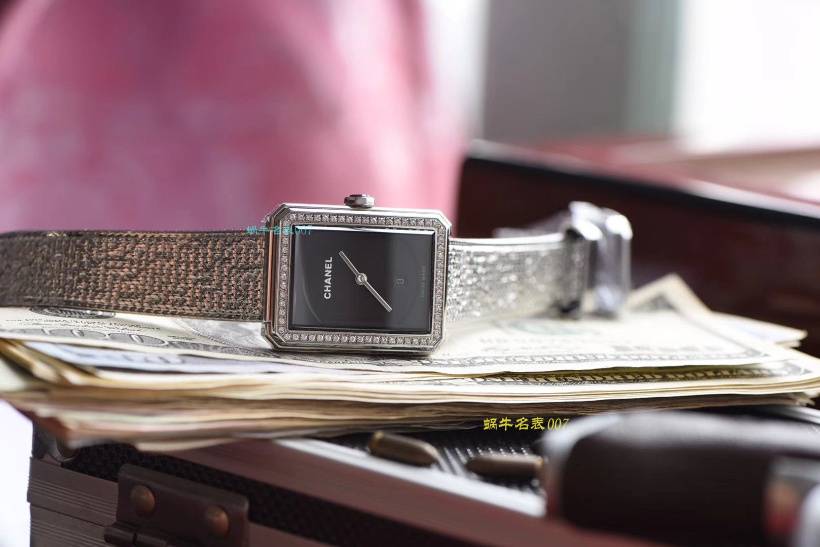 【复刻手表哪家好】香奈儿BOY · FRIEND系列BOY∙FRIEND TWEED女士 wrist watch TWEED斜纹软呢钢带多色可选 / X51