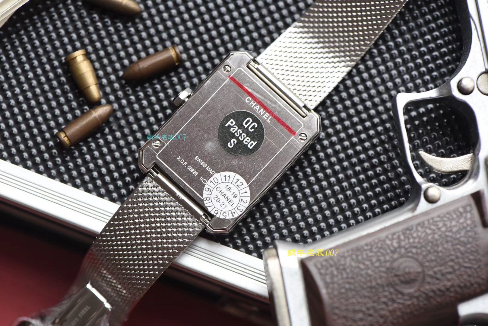 【复刻手表哪家好】香奈儿BOY · FRIEND系列BOY∙FRIEND TWEED女士 wrist watch TWEED斜纹软呢钢带多色可选 / X51