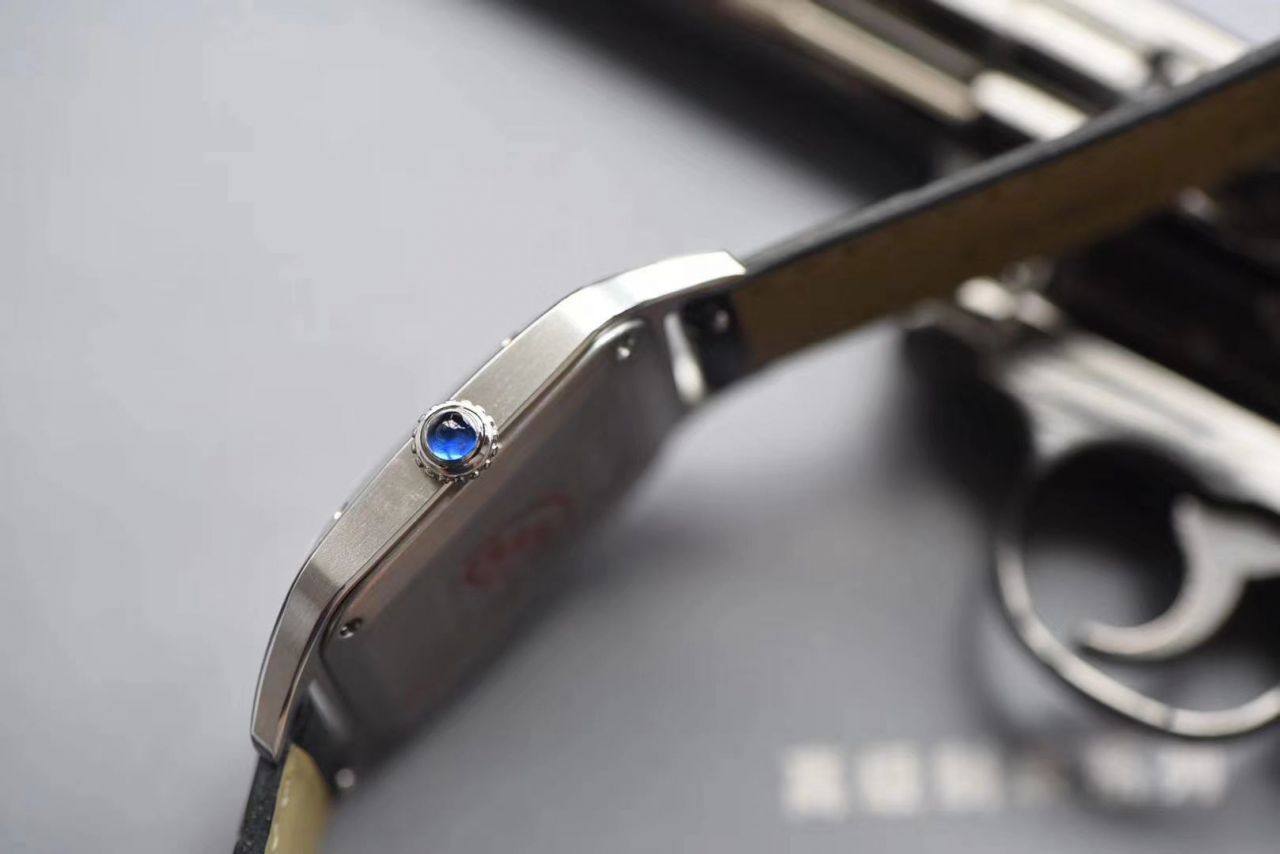 【 Video analysis XF Factory 什么叫复刻高仿表】 Cartier   Santos 系列WSSA0022（大号）WSSA0023（小号） wrist watch  / K217