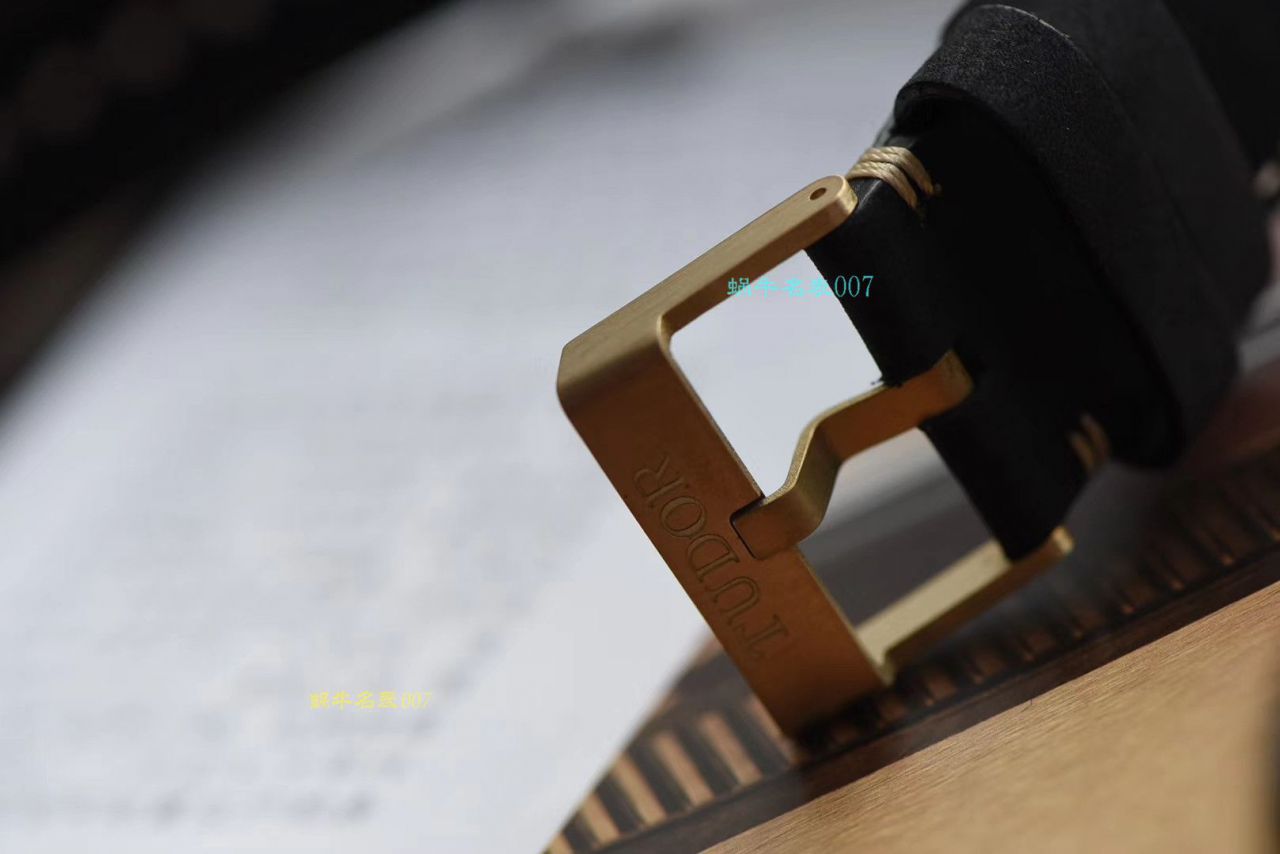 【 Video analysis XF Factory  Tudor 复刻高仿表】 Tudor 碧湾系列M79250BA-0001 wrist watch 贝克汉姆同款最新青铜型小铜盾 / DT038