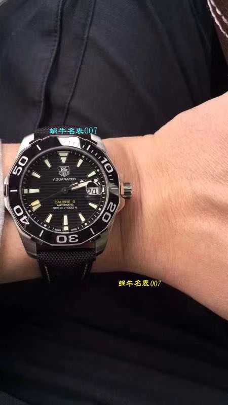 【原单正品、专柜验货】李易峰同款 TAG Heuer 竞潜300M wrist watch 系列系列WAY201A.FT6069 wrist watch  / TG057