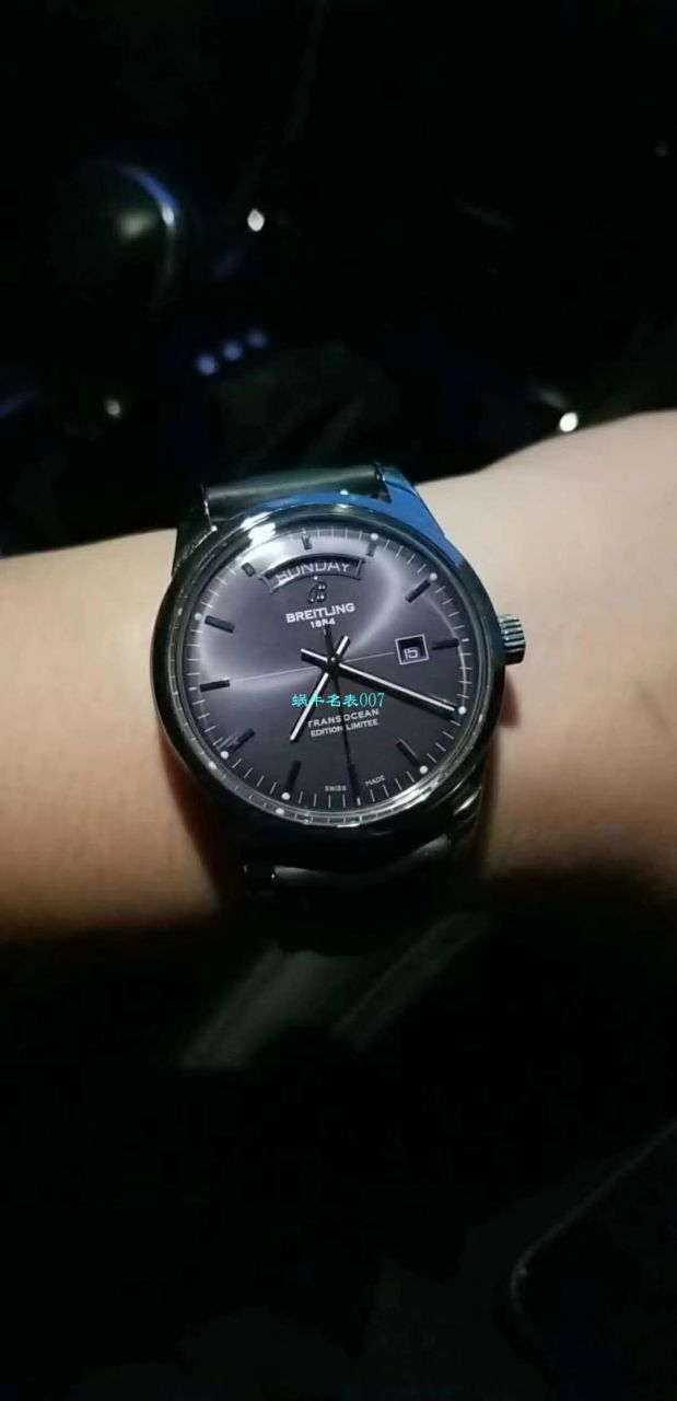 【 Video analysis 复刻表和正品表的区别】V7出品 Breitling 越洋系列 Day-Date 款超级副本 / BL100