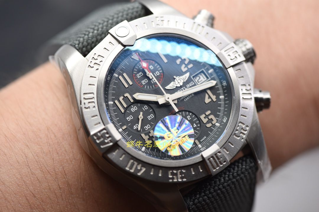 【独家 Video analysis GF Factory 复刻高仿 Breitling 手表】 Breitling 复仇者系列E1338310|M534|253S|E20DSA.2 wrist watch  / BL107