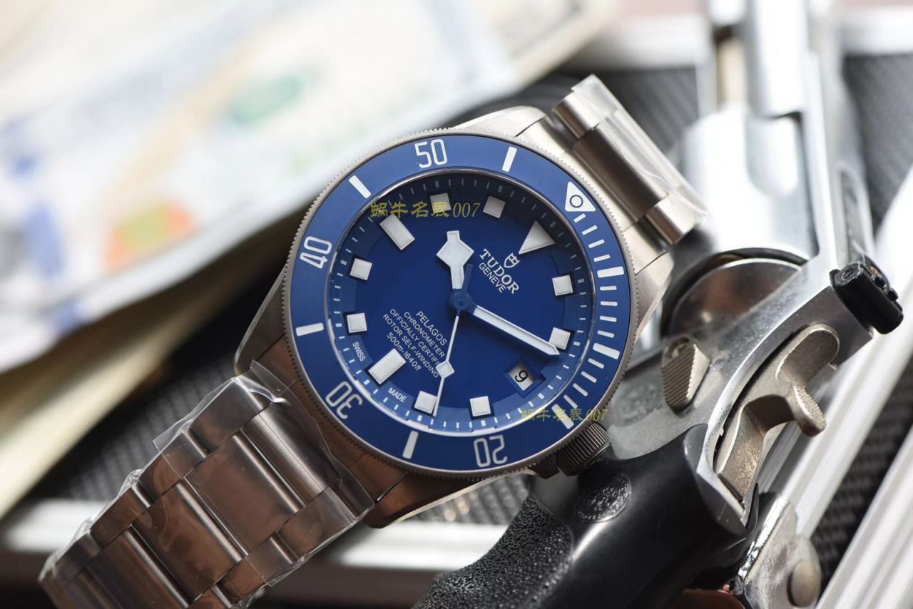 【独家视频测评】XF Factory 1:1超A高仿手表 Tudor PELAGOS 25600TB蓝钛土豆蓝战斧 / DTbb017A