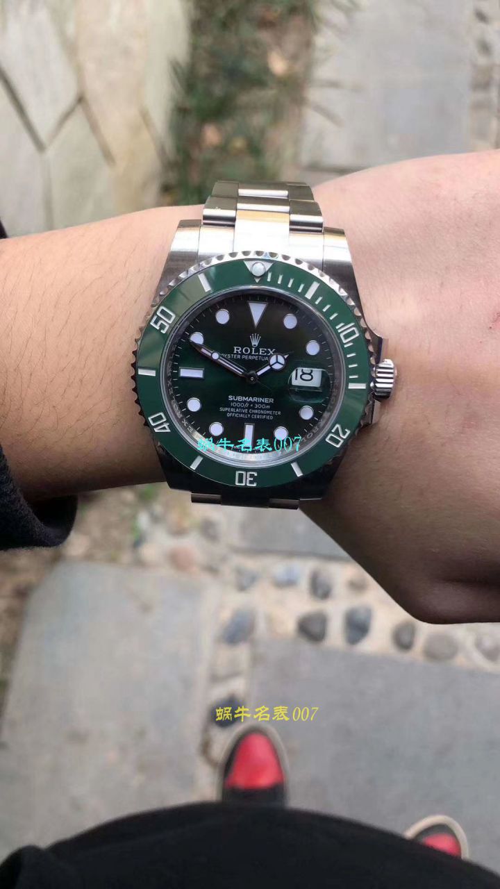 【NOOB Factory V9版本一比一超A复刻高仿手表】 Rolex  Submariner 型系列116610LV-97200 绿盘 wrist watch 【 Rolex  Submariner 】、 Rolex  Submariner 型系列116610LN-97200 黑盘 wrist watch ( Submariner ) / R295