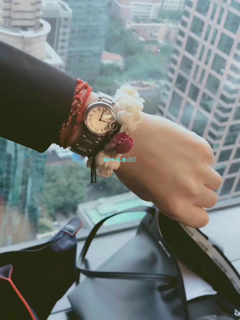 【HBBV6 Factory 一比一复刻高仿手表】 Cartier  蓝气球系列小号28毫米石英蓝气球W69010Z4女表 / K111