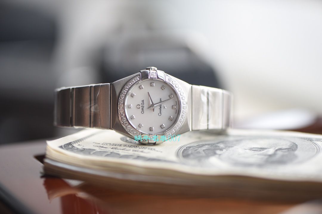 OMEGA Constellation 系列123.10.27.60.57.001女士石英 wrist watch （多色可选）【 Video analysis SSS一比一超A高仿手表】 / MAI310