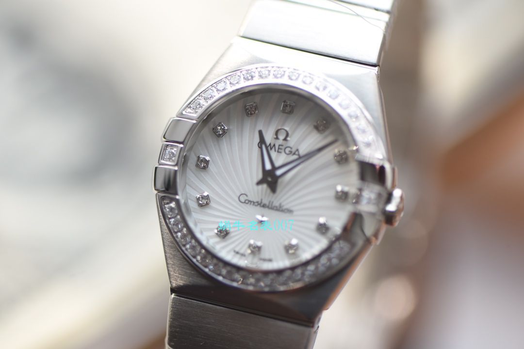 【 Video analysis 】SSS Factory OMEGA Constellation 复刻高仿女表123.15.27.60.55.004 wrist watch  / M399