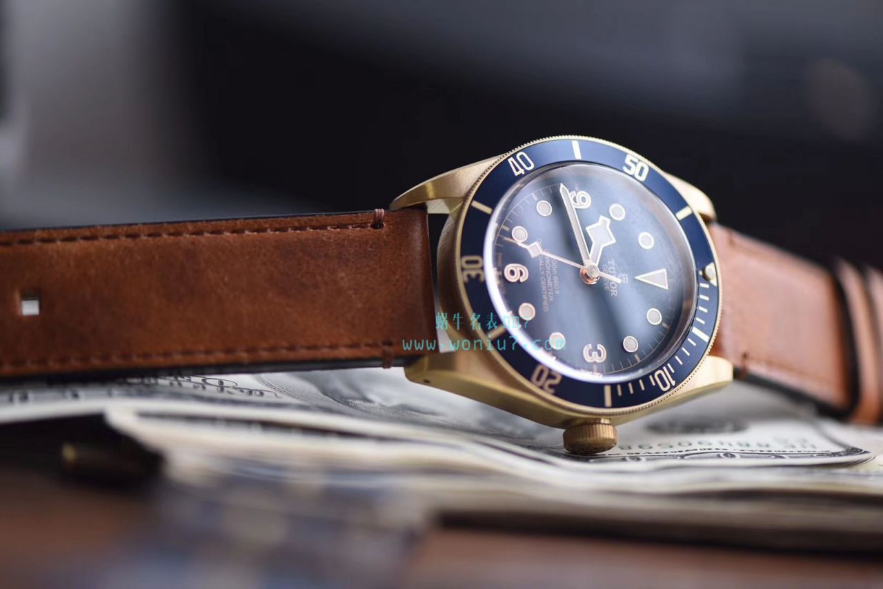 【 Video analysis XF Factory Tudor复刻高仿表蓝铜花升级版】 Tudor 启承系列宝齐莱蓝色特别版 wrist watch (蓝铜花) / DT060
