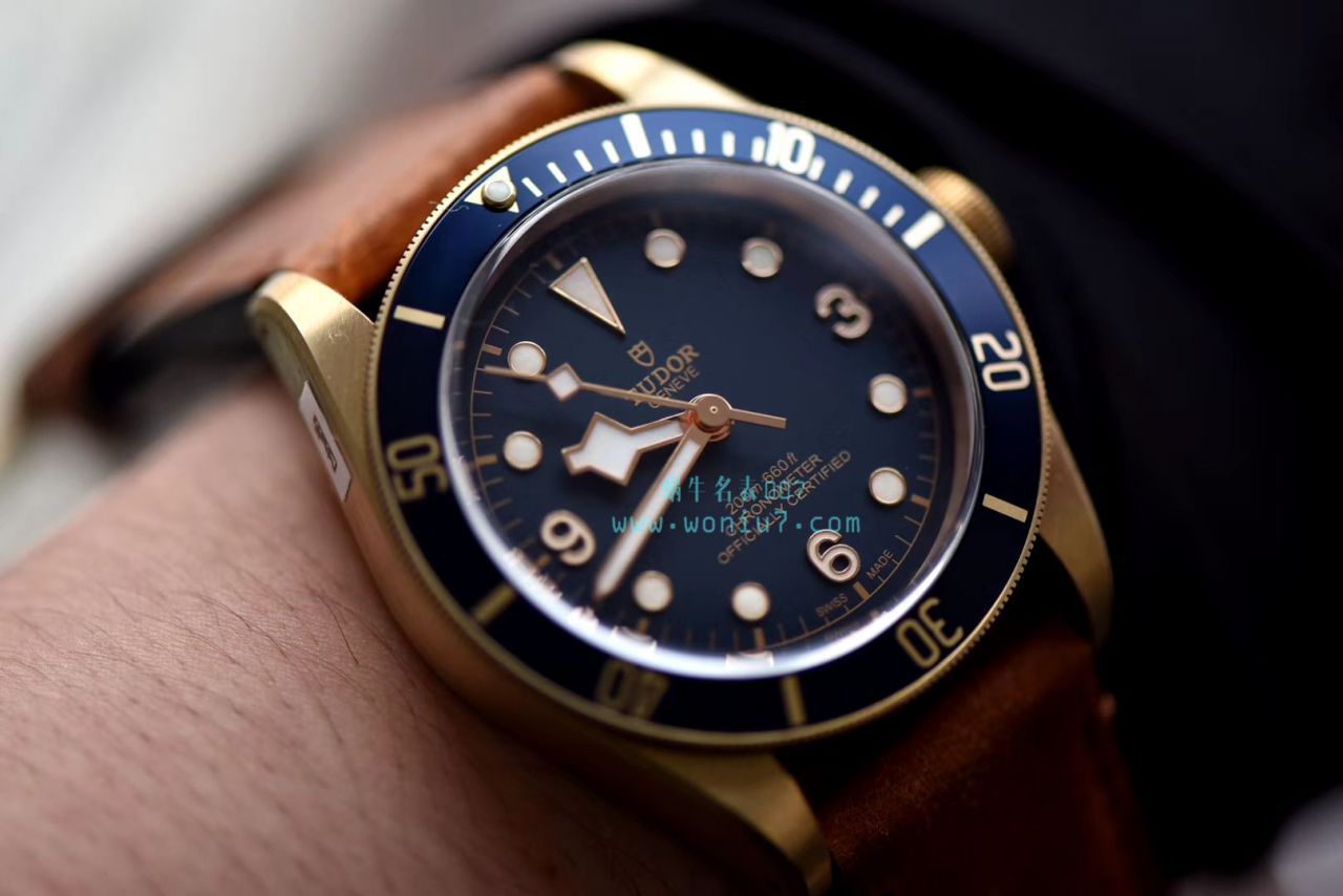【 Video analysis XF Factory Tudor复刻高仿表蓝铜花升级版】 Tudor 启承系列宝齐莱蓝色特别版 wrist watch (蓝铜花) / DT060