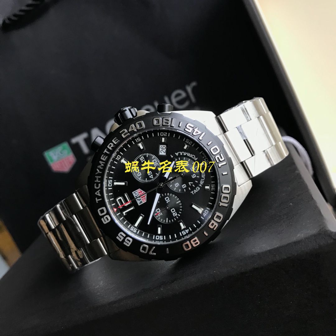 【渠道原单Tagheuer石英计时表】 TAG Heuer 竞潜系列CAY111B.BA0927，CAY111A.BA0927 wrist watch  / TG077