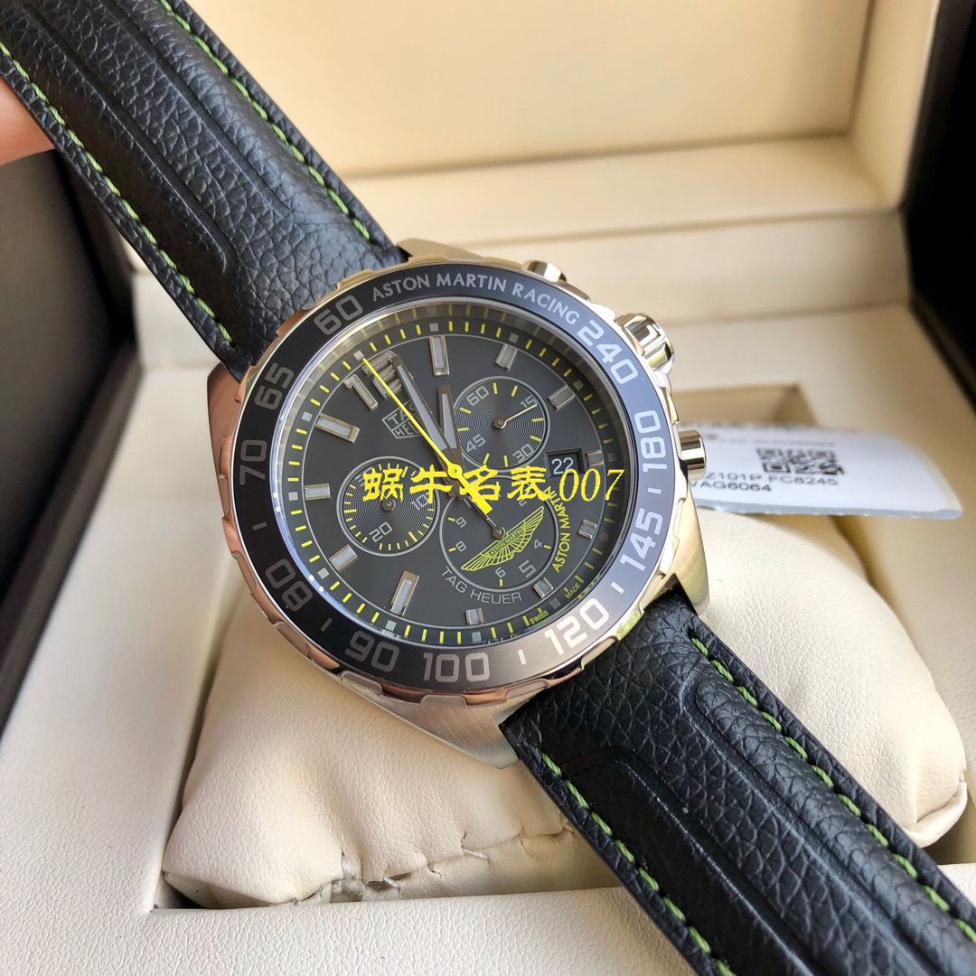 【渠道原单Tagheuer石英计时表】 TAG Heuer 竞潜系列CAY111B.BA0927，CAY111A.BA0927 wrist watch  / TG077