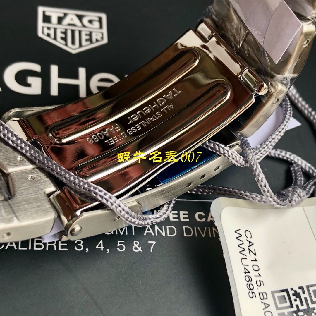 【渠道原单Tagheuer石英计时表】 TAG Heuer 竞潜系列CAY111B.BA0927，CAY111A.BA0927 wrist watch  / TG077