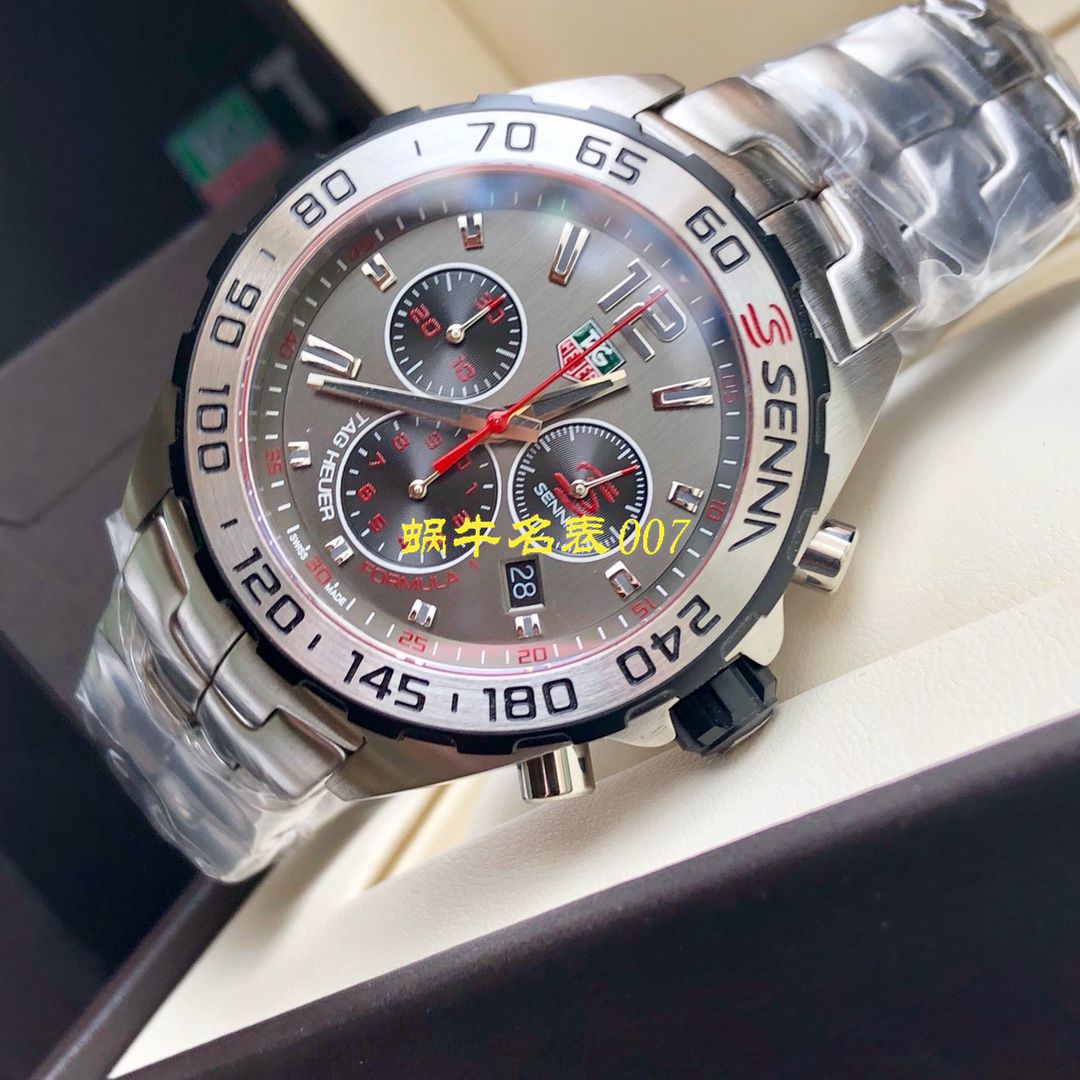【渠道原单Tagheuer石英计时表】 TAG Heuer 竞潜系列CAY111B.BA0927，CAY111A.BA0927 wrist watch  / TG077