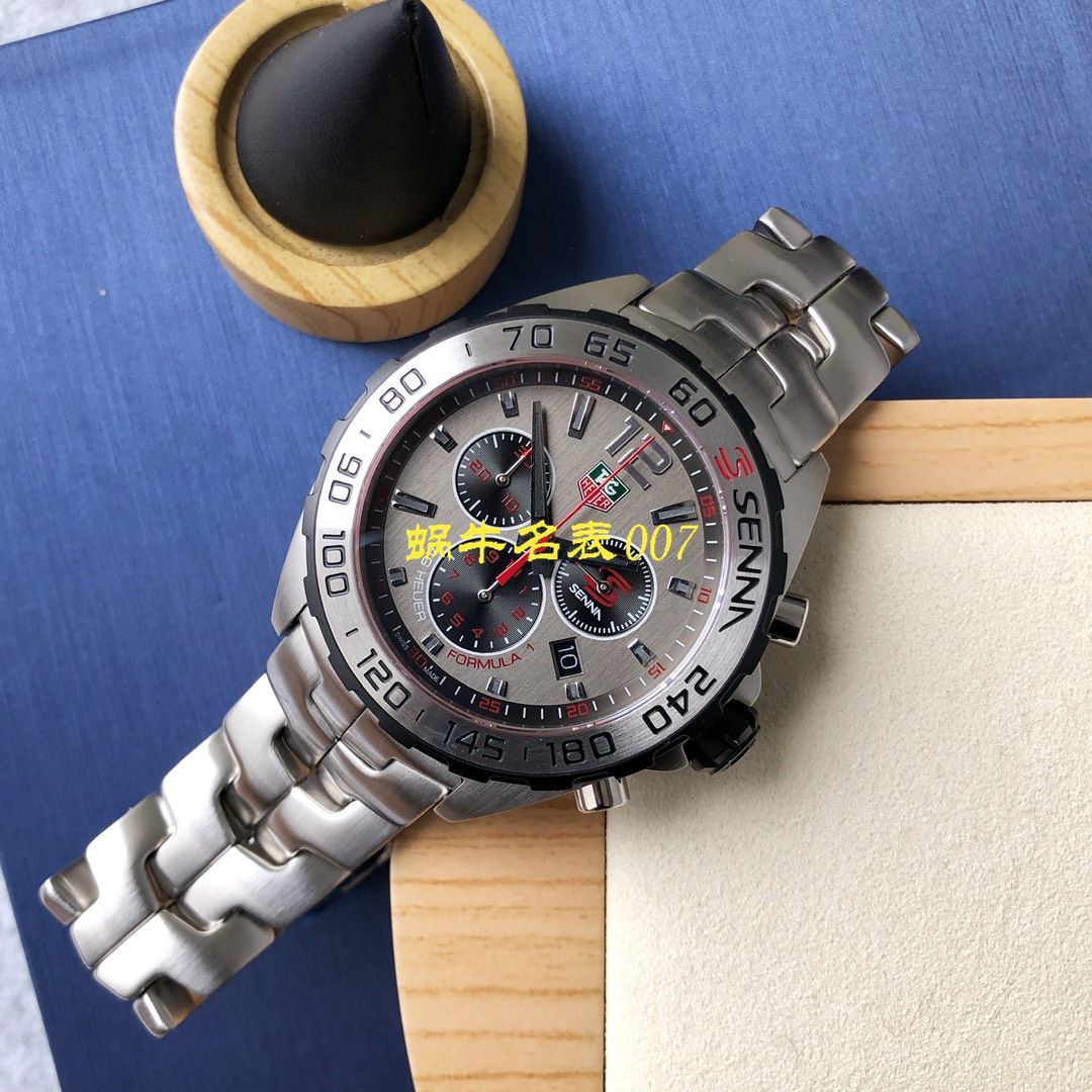 【渠道原单Tagheuer石英计时表】 TAG Heuer 竞潜系列CAY111B.BA0927，CAY111A.BA0927 wrist watch  / TG077