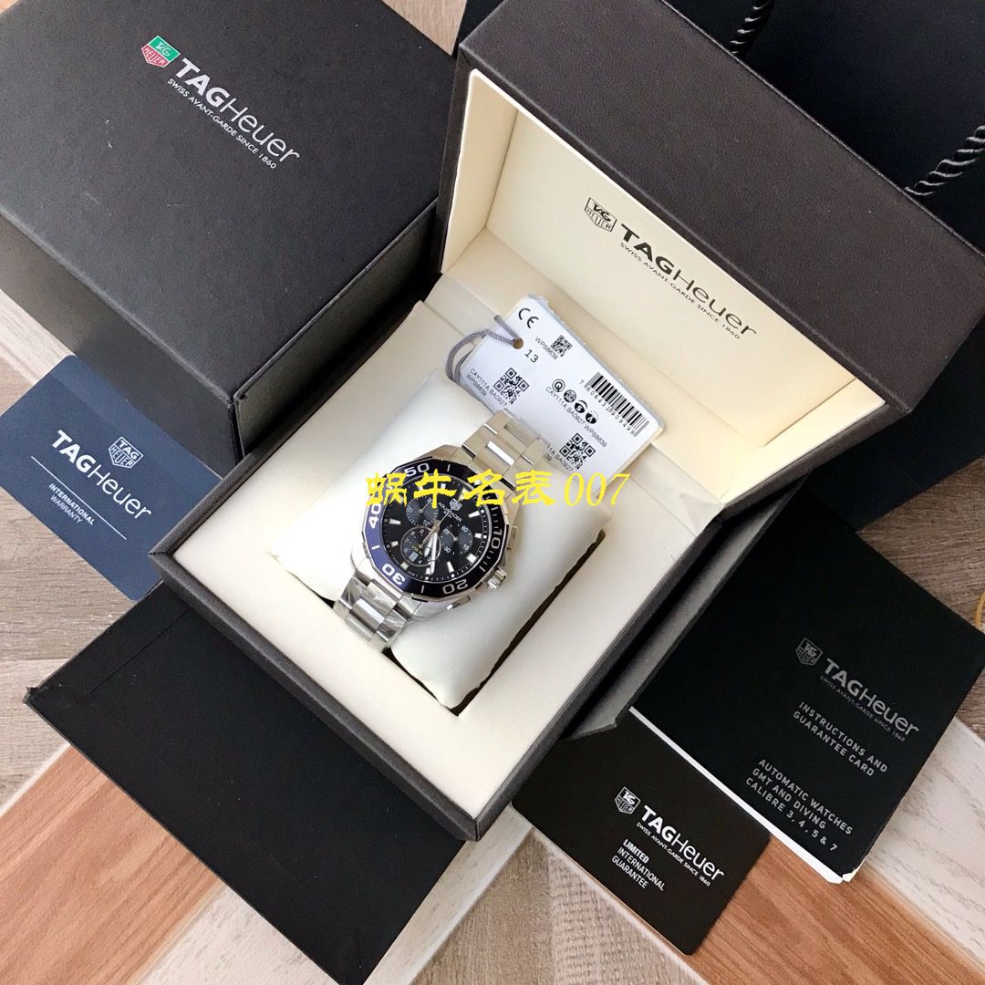 【渠道原单Tagheuer石英计时表】 TAG Heuer 竞潜系列CAY111B.BA0927，CAY111A.BA0927 wrist watch  / TG077