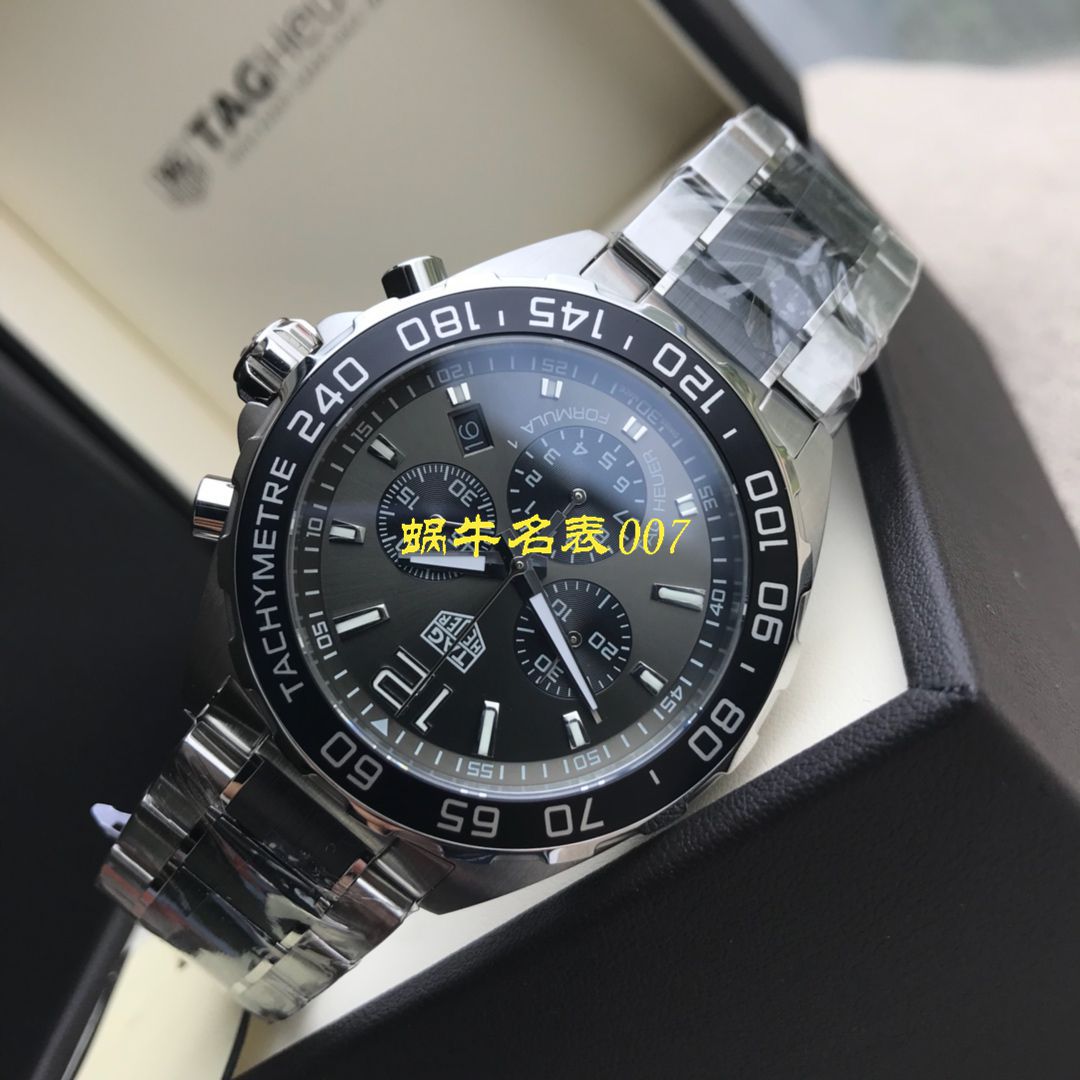 【渠道原单Tagheuer石英计时表】 TAG Heuer 竞潜系列CAY111B.BA0927，CAY111A.BA0927 wrist watch  / TG077