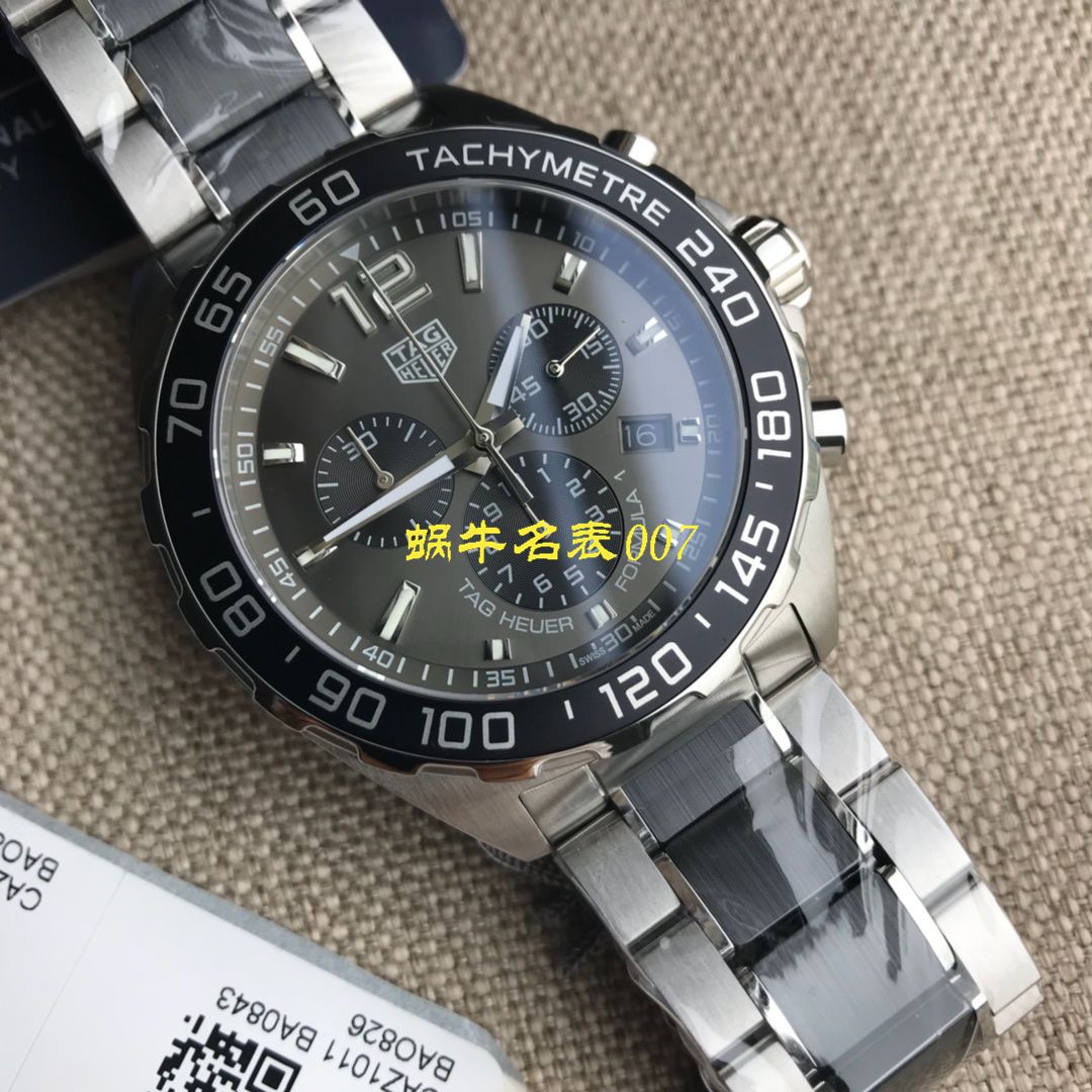 【渠道原单Tagheuer石英计时表】 TAG Heuer 竞潜系列CAY111B.BA0927，CAY111A.BA0927 wrist watch  / TG077