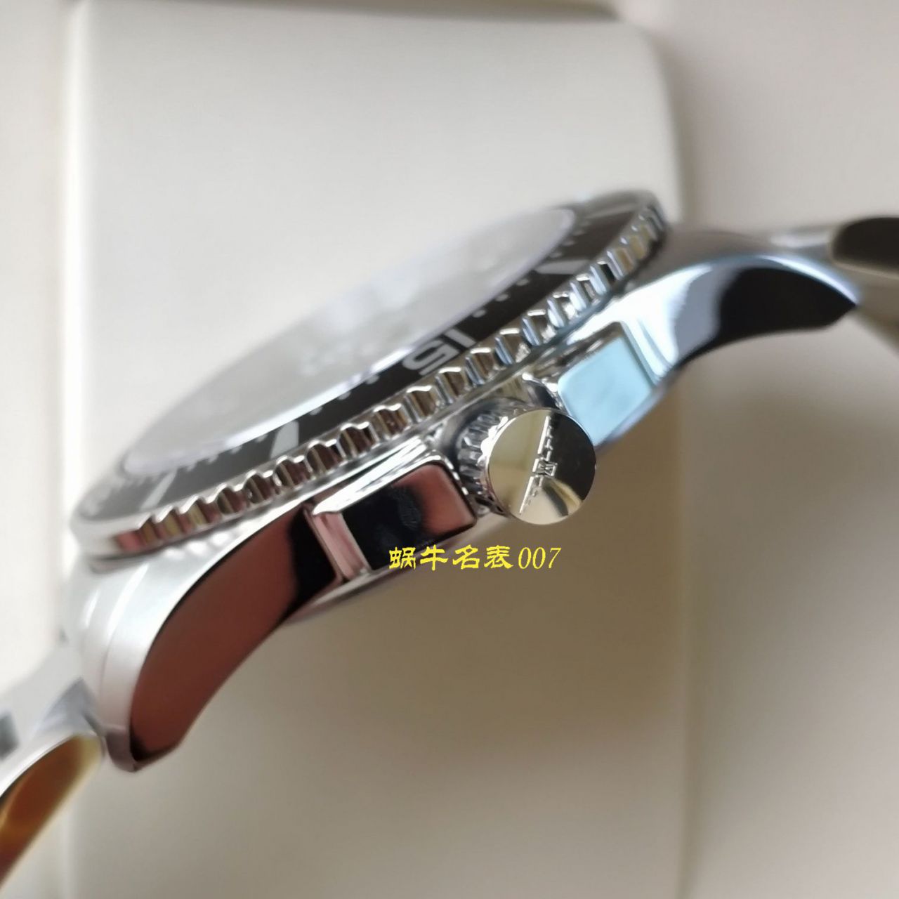 【渠道原单Longines】 Longines 康卡斯潜水系列L3.742.4.56.6 wrist watch  / L116