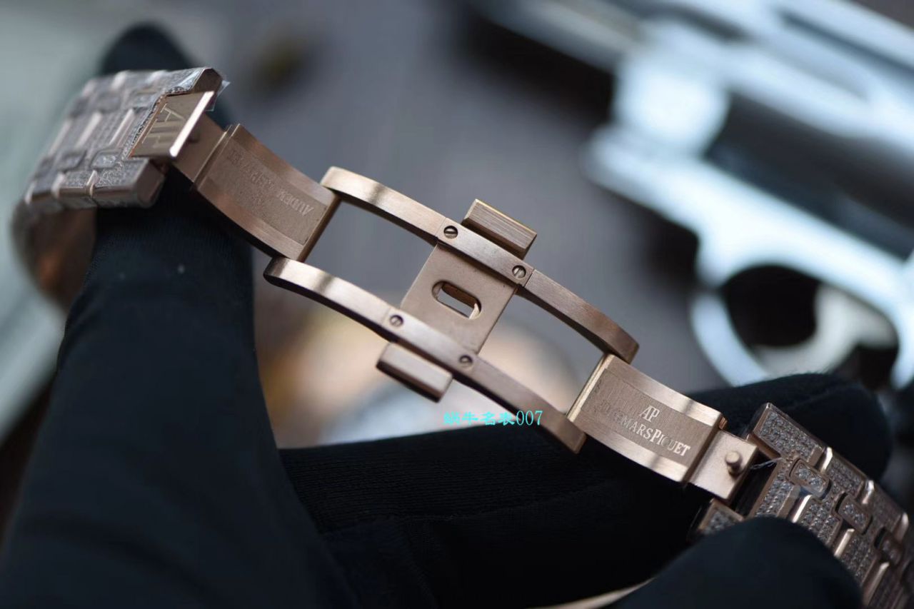 【TZ Factory 复刻表】Audemars Piguet 皇家橡树系列高仿15402OR.ZZ.D003CR.01，15202BC.ZZ.1241BC.01 wrist watch  / AP178