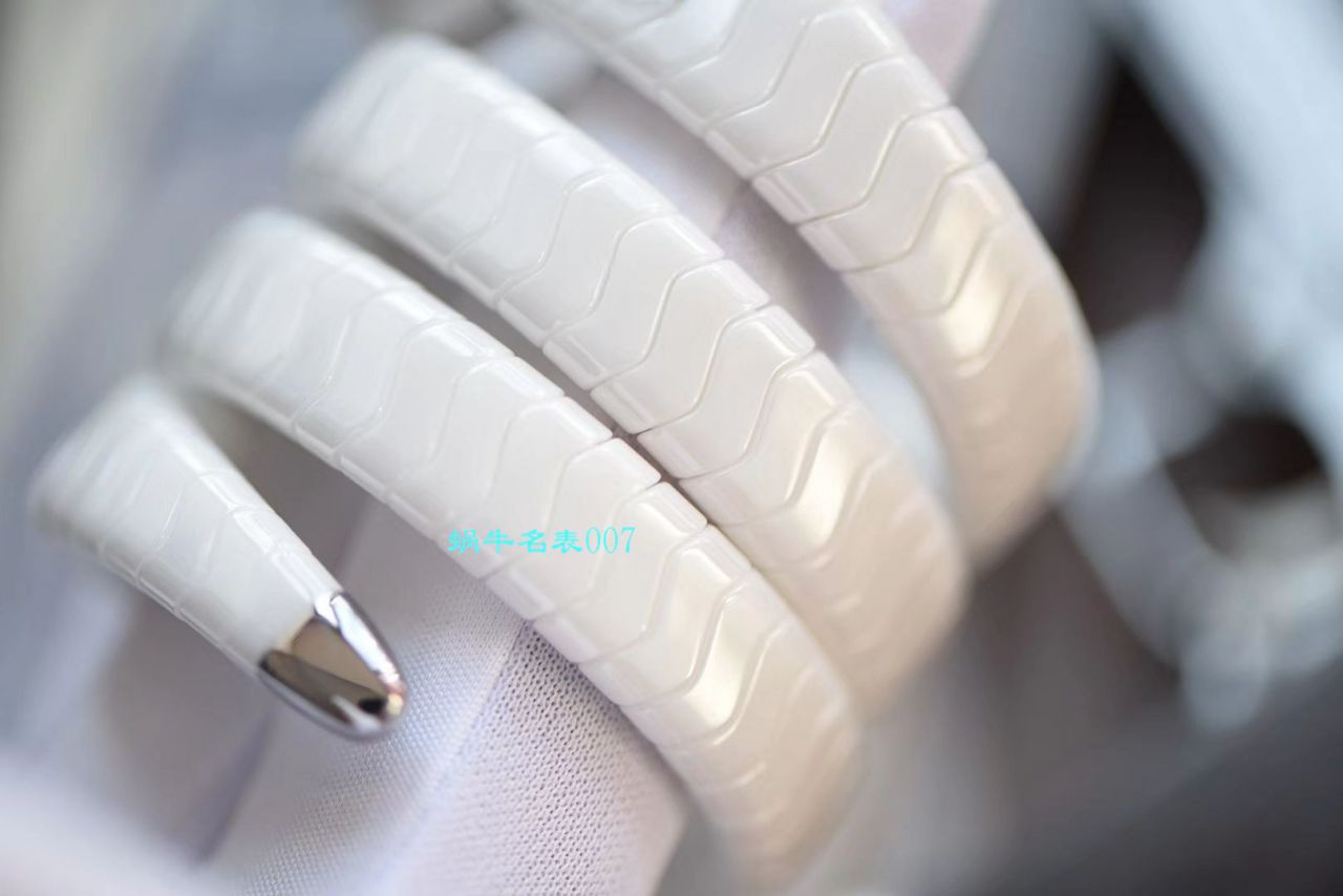 【BV Factory BVLGARI复刻蛇形女表】 BVLGARI SERPENTI系列102734，102613 SPC35WGDWCGD1.1T白色黑色 Composite  wrist watch  / BG029
