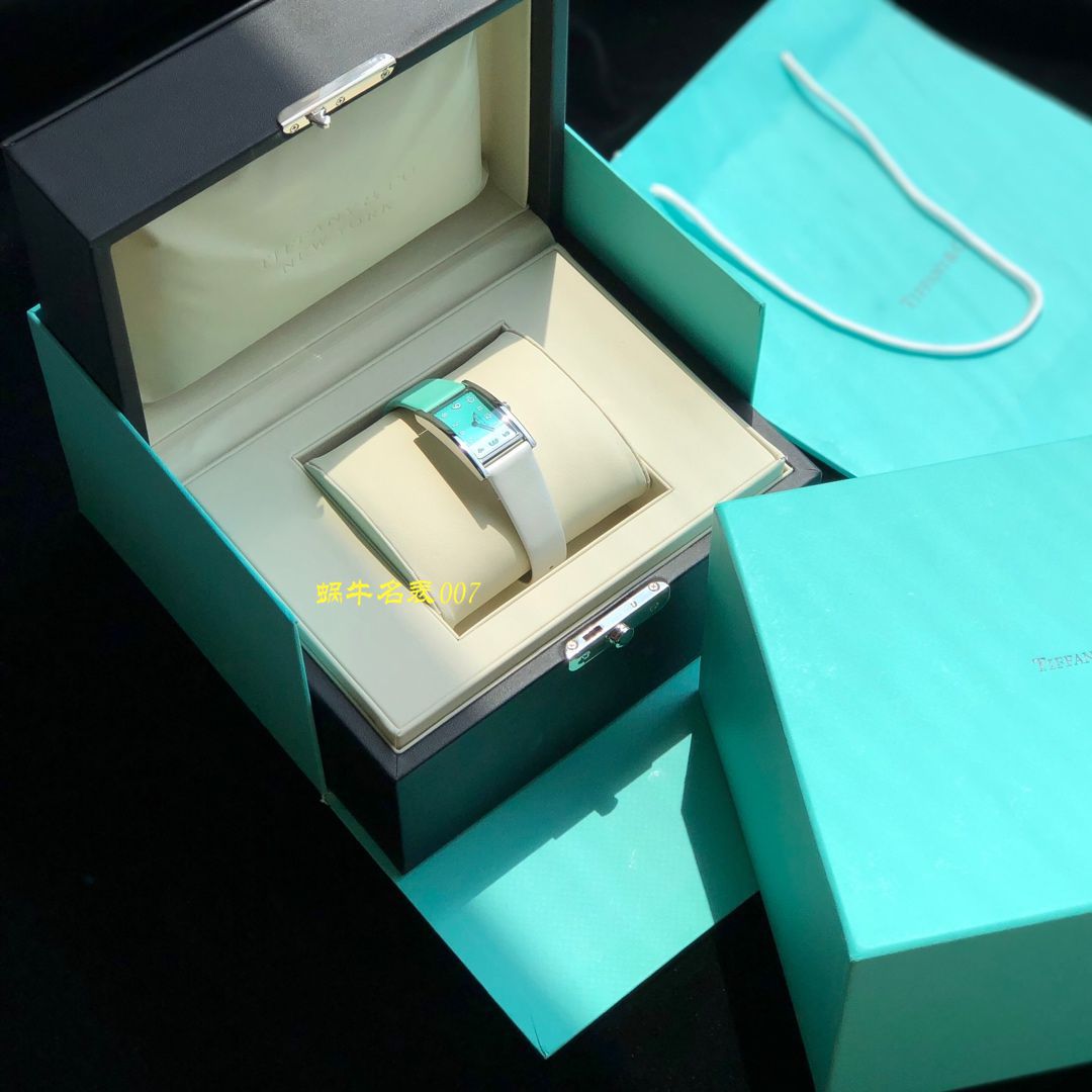 【渠道 copy customized 】蒂芙尼拼色夜光手表，世界上最迷人的蓝色，tiffany blue女装 wrist watch ！ / Tiffany01