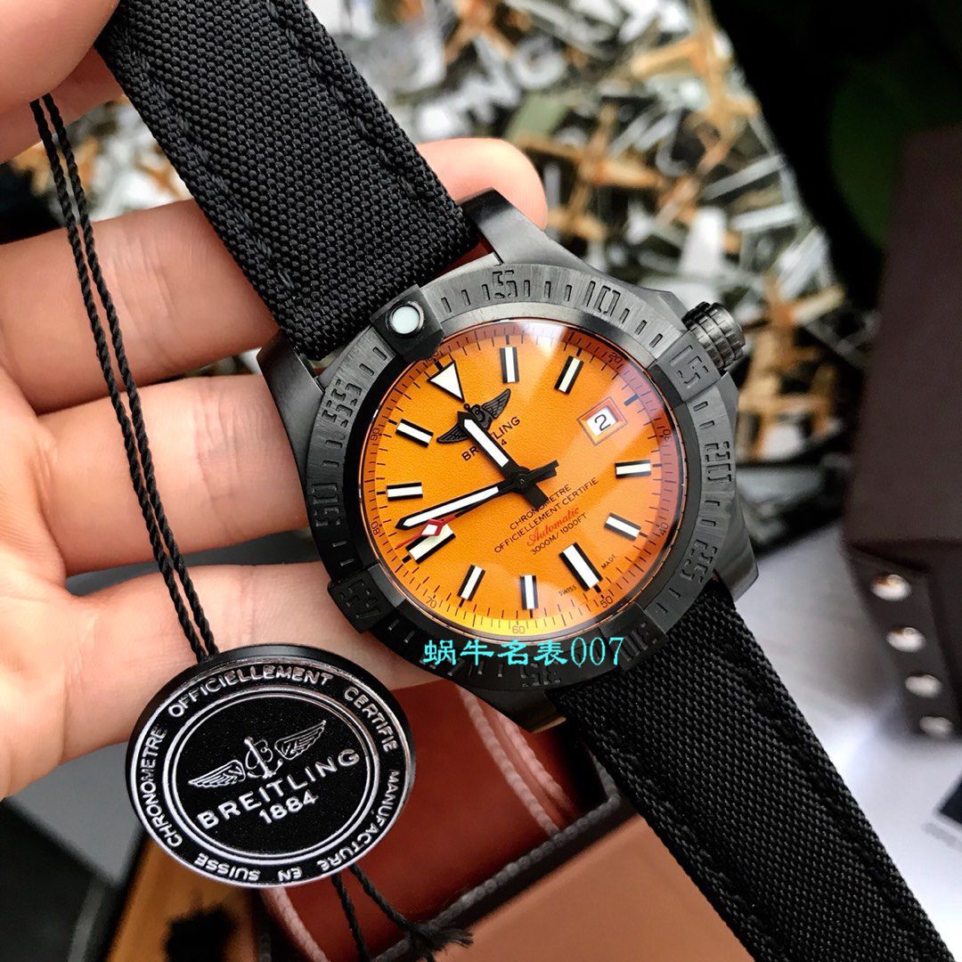 【渠道原单Breitling黄狼】 Breitling 复仇者系列M17331E2|I530|109W|M20BASA.1 wrist watch  / BL113