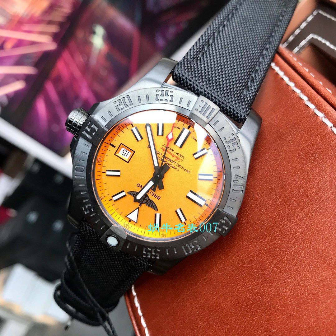 【渠道原单Breitling黄狼】 Breitling 复仇者系列M17331E2|I530|109W|M20BASA.1 wrist watch  / BL113