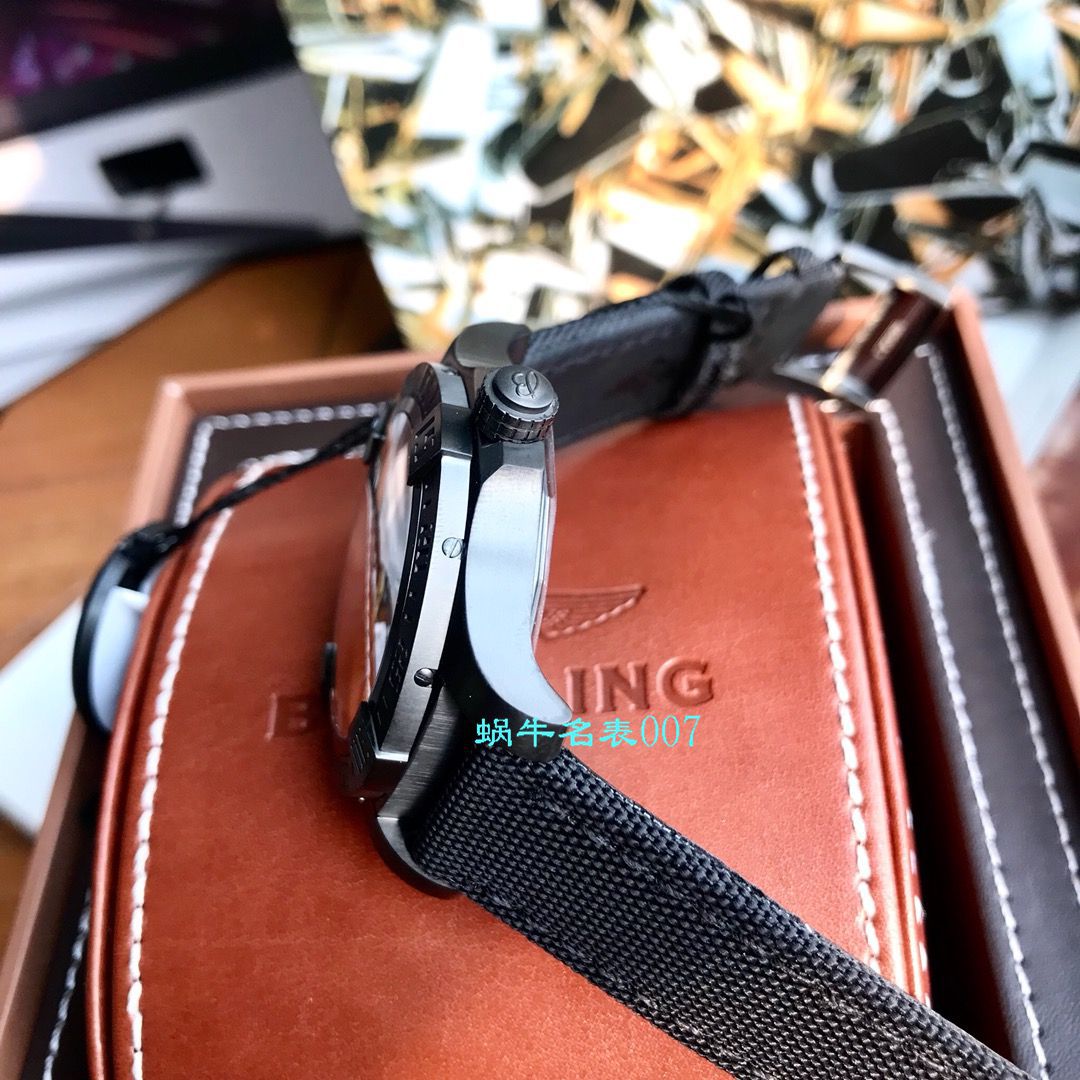 【渠道原单Breitling黄狼】 Breitling 复仇者系列M17331E2|I530|109W|M20BASA.1 wrist watch  / BL113