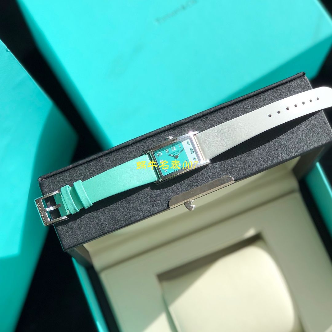 【渠道 copy customized 】蒂芙尼拼色夜光手表，世界上最迷人的蓝色，tiffany blue女装 wrist watch ！ / Tiffany01