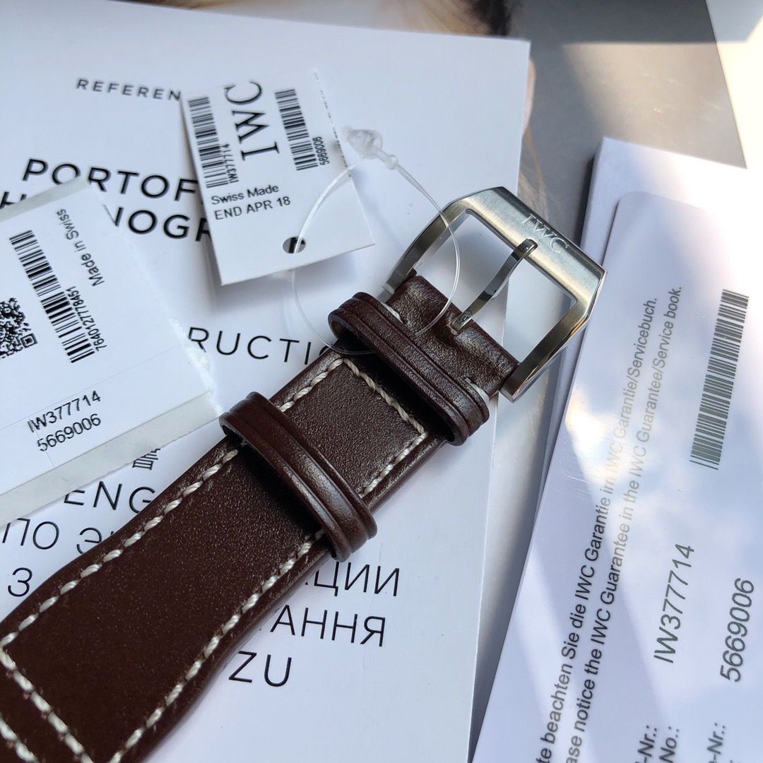 【 Video analysis 、稀缺原单❗最新大全套， IWC 小王子】IWC IWC 表飞行员系列IW377714 wrist watch (小王子) / WG350
