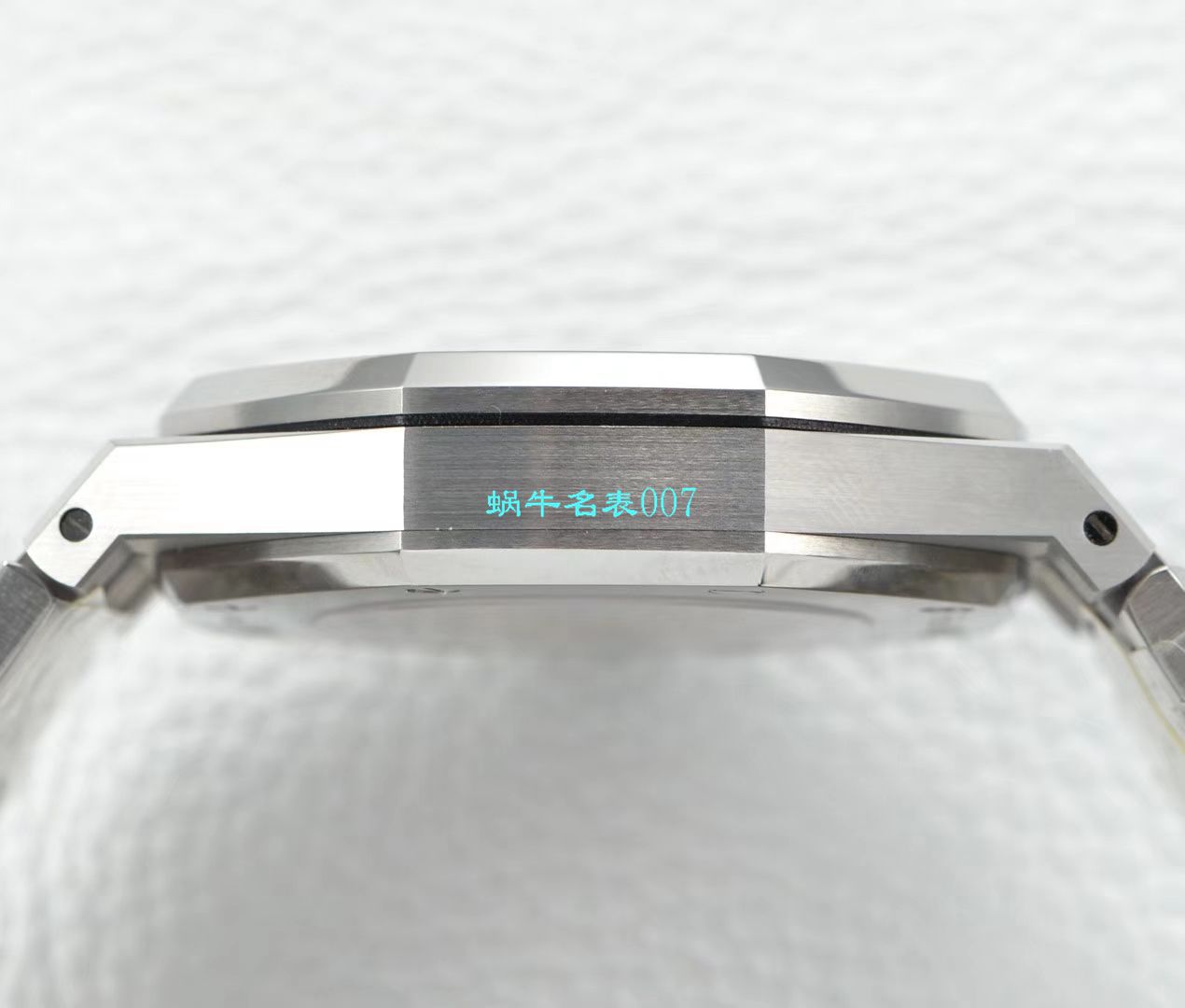 【OM Factory 复刻高仿表】Audemars Piguet 皇家橡树系列15500ST.OO.1220ST.01，15500ST.OO.1220ST.02，15500ST.OO.1220ST.03 wrist watch  / AP180